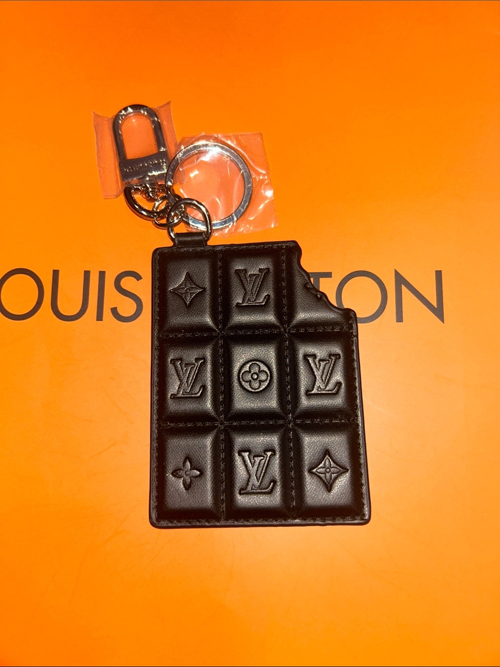 Bag Charm - Picture 2 of 3